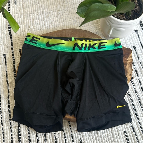 Nike Other - Nike